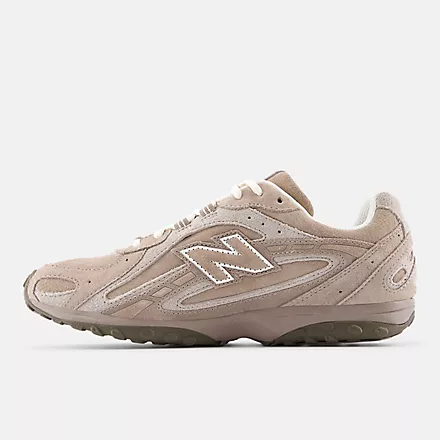 NEW BALANCE COLLECTION